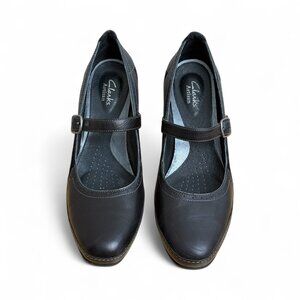 Clarks Black Lea Sunday Heels